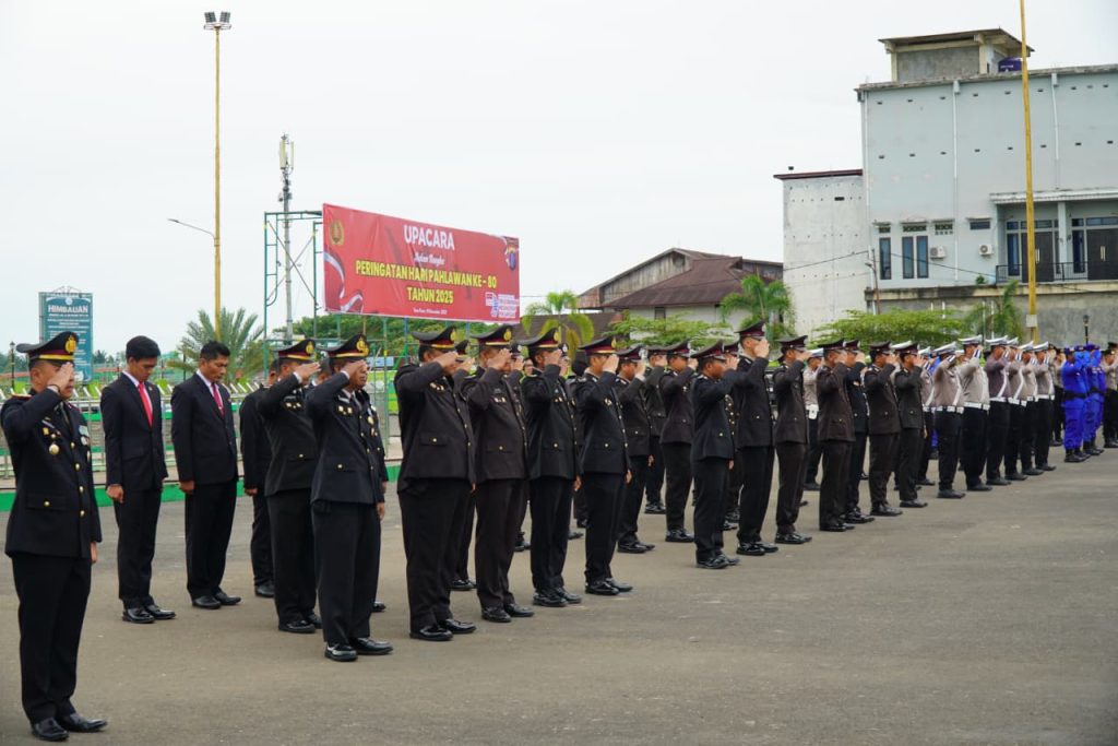 Peringati Hari Pahlawan 2025, Kapolres Paser : Teladani Semangat Perjuangan Bagi Anggota Polri