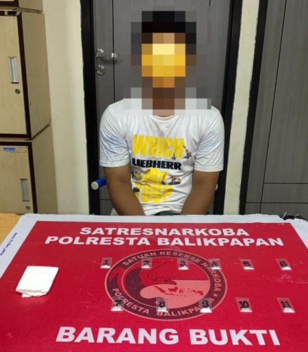 Sat Resnarkoba Polresta Balikpapan Ringkus Residivis Pengedar Narkoba, Amankan 11 Poket Sabu