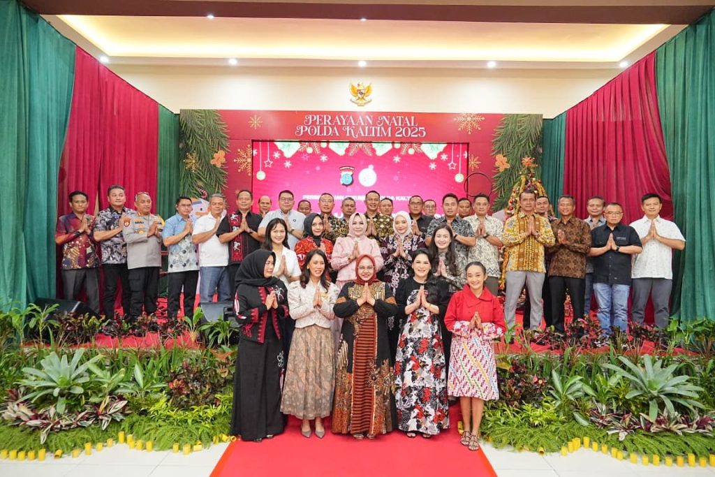 Polda Kaltim Gelar Open House Perayaan Natal 2025 di Aula Bhayangkari Klandasan