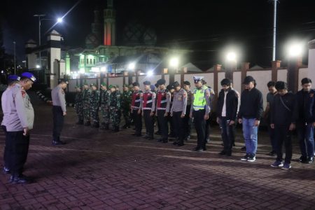 Amankan Malam Pergantian Tahun 2026, Polres Kubar Gelar Patroli Sinergitas Bersama