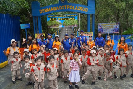 Ditpolairud Polda Kaltim Terima Kunjungan Edukatif TK Bina Bersama Balikpapan, Tanamkan Kepedulian Lingkungan Sejak Dini