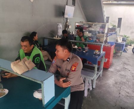 Melalui Ngopi Bareng, Ditbinmas Polda Kaltim Ajak Ojol Jaga Bersama Untuk Kamtibmas yang Kondusif