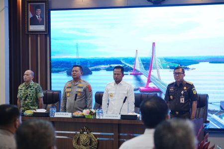 Perkuat Sinergi Amankan serta Sukseskan Rencana Kerja Pemerintah, Polda Kaltim Gelar Rapim Polri Tahun 2026