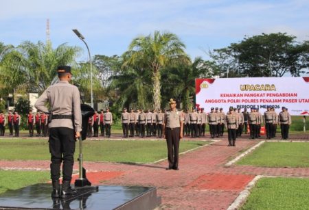Wujud Penghargaan atas Loyalitas Personel, Polres PPU Gelar Upacara Kenaikan Pangkat Pengabdian